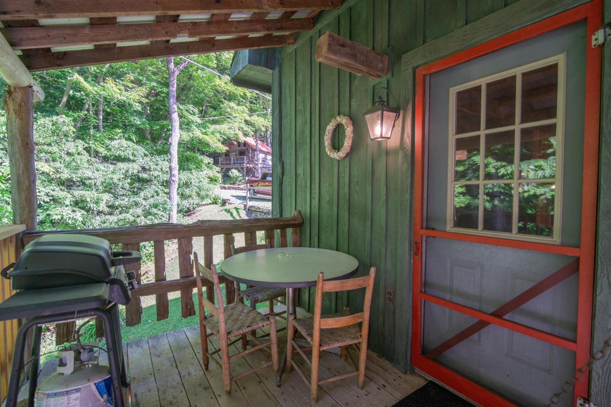 Moore House Inn & Cabins Marlinton Ruang foto