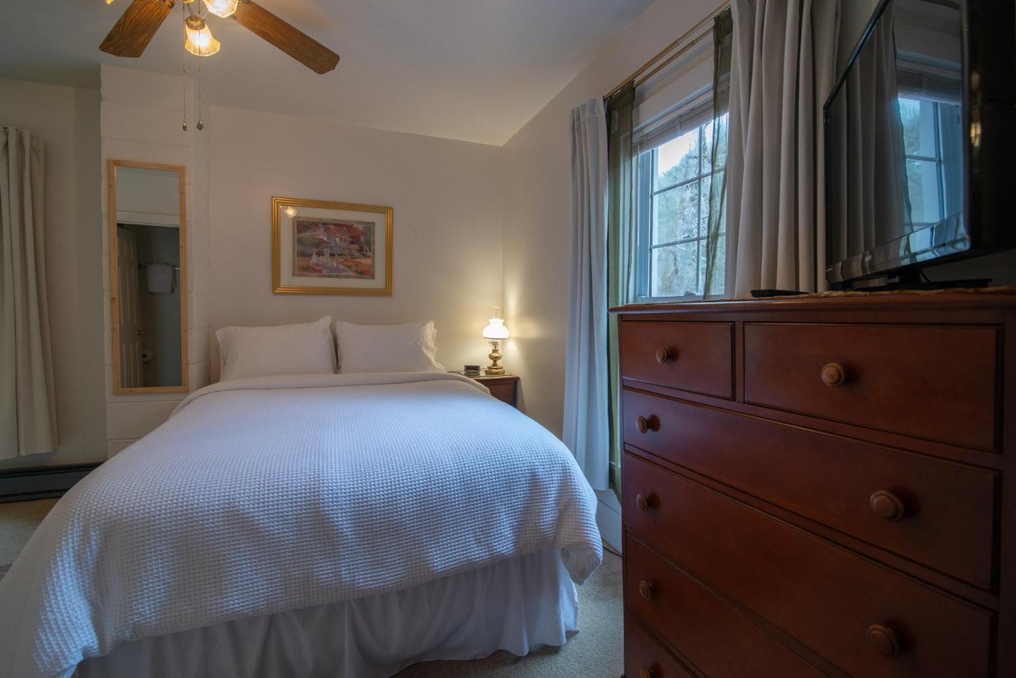 Moore House Inn & Cabins Marlinton Ruang foto