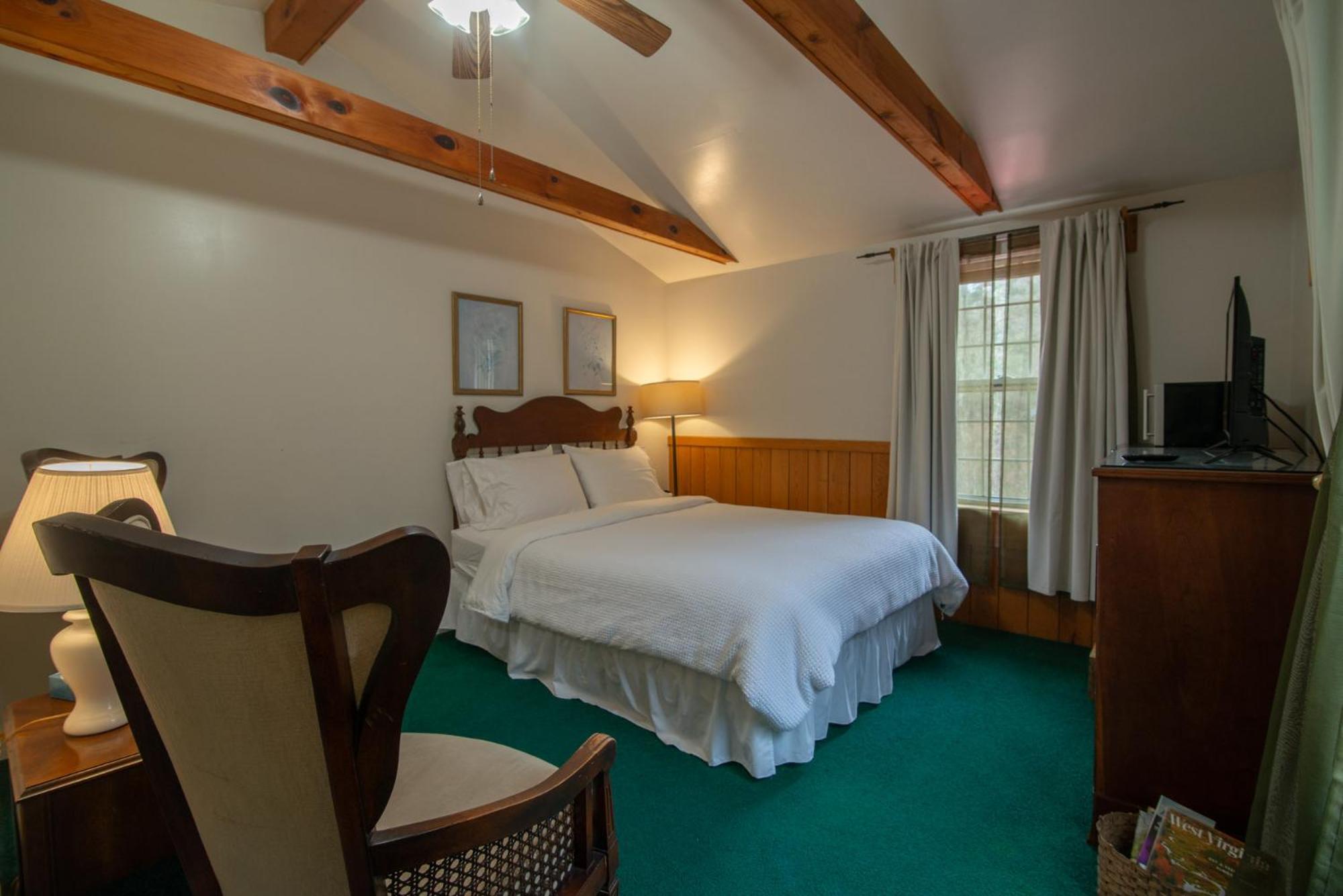 Moore House Inn & Cabins Marlinton Ruang foto