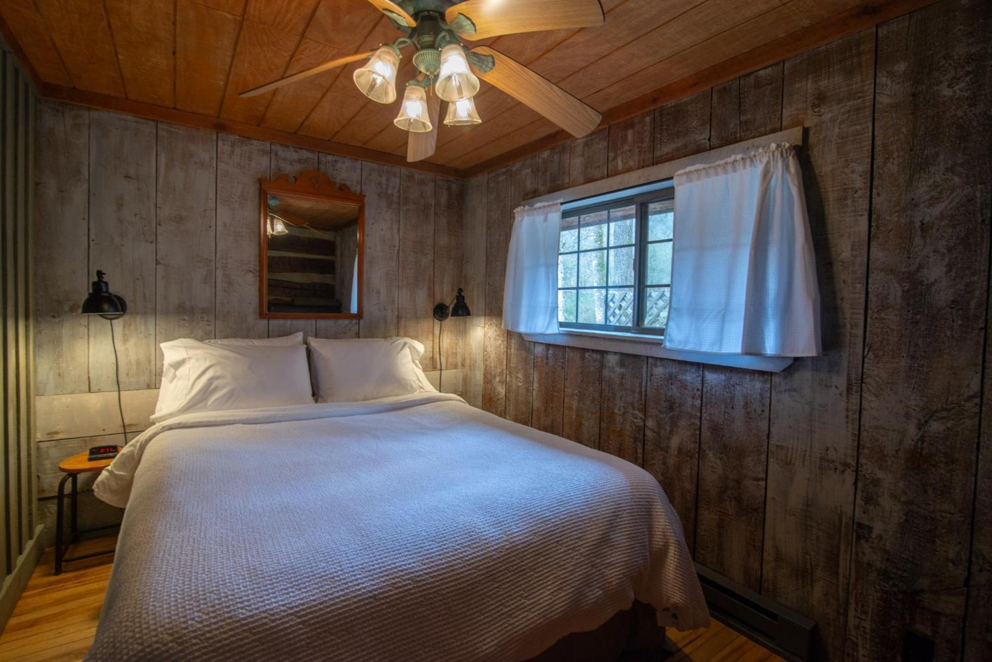 Moore House Inn & Cabins Marlinton Ruang foto