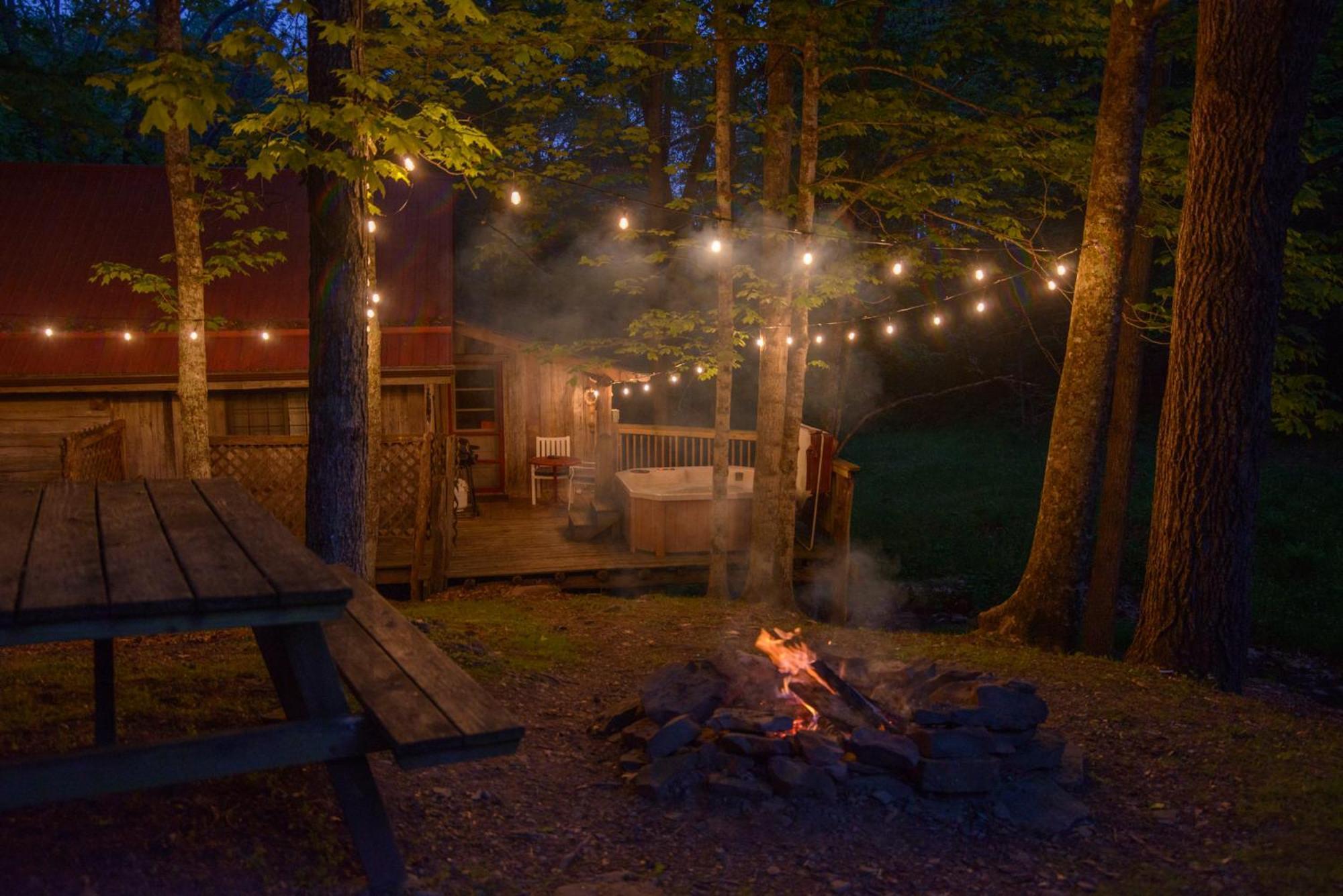 Moore House Inn & Cabins Marlinton Bagian luar foto